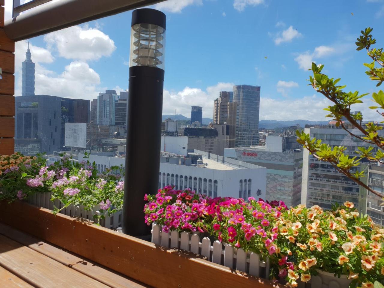 Eastin Taipei Hotel Dış mekan fotoğraf
